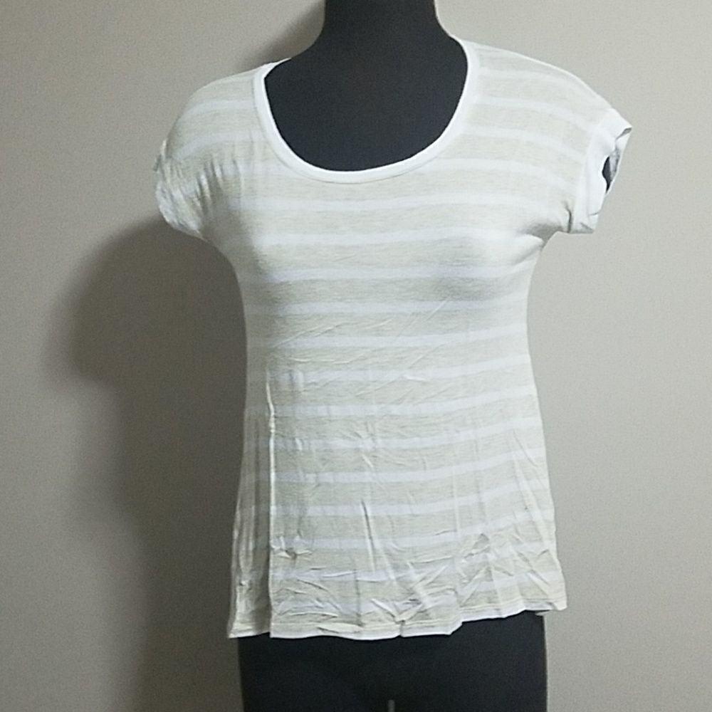 Charming Charlie Cream & White Short Sleeve Tee (S)